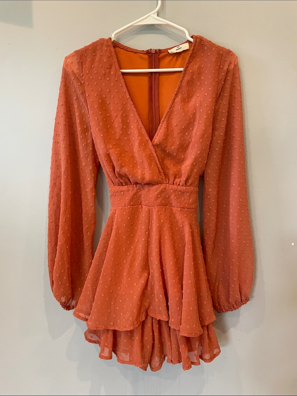 Rust Orange V-Neck Long Sleeve Ruffle jumper - skort - shorts small like new